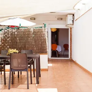 Patio Budget 12 Apartamento
